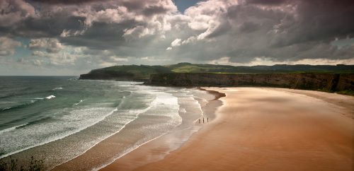 Hacer surf en la playa de Langre e1500229514806 Blog
